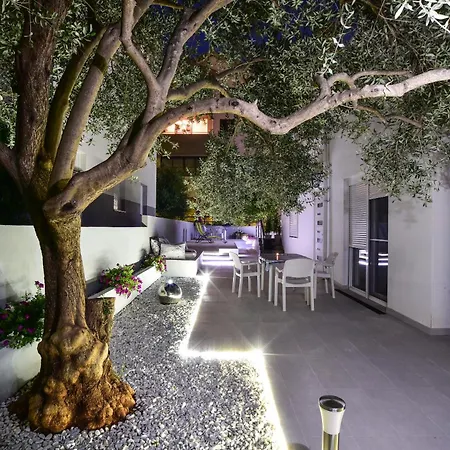 Villa Benelux Zadar Exterior photo