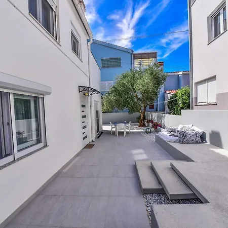 Villa Benelux Zadar Exterior photo